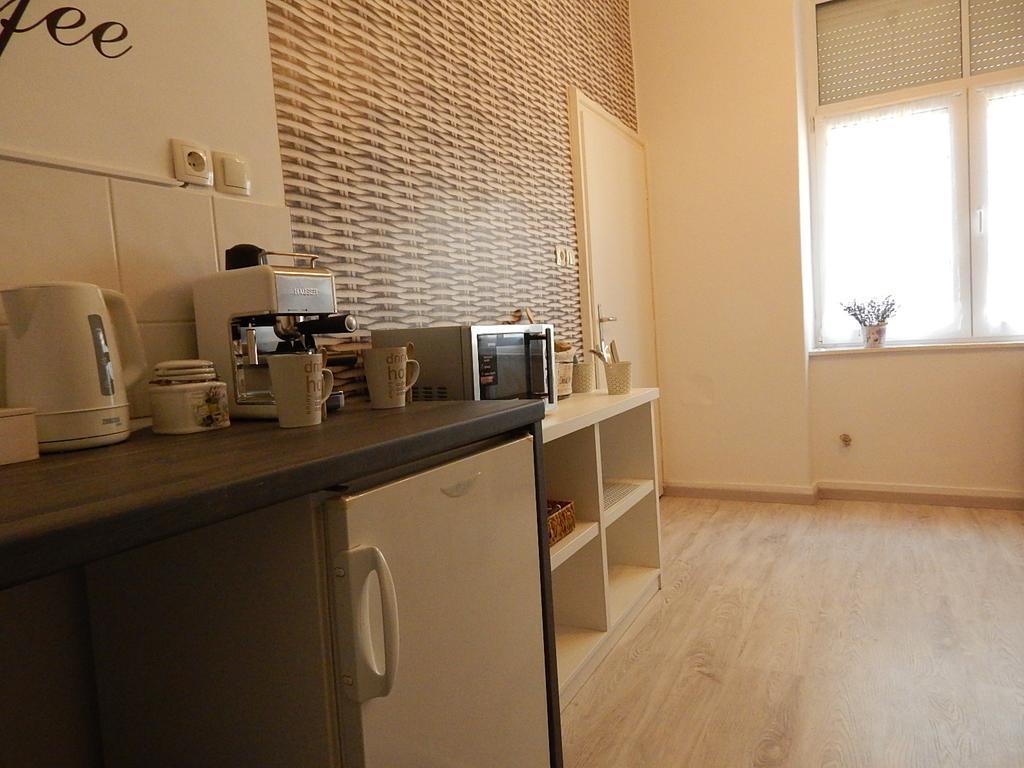 Ferencesek apartman Pecs Bagian luar foto